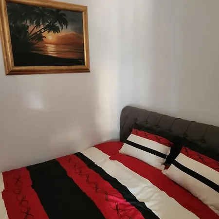 Naya Apartment *