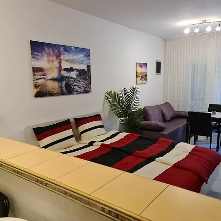 Apartment Naya Pjescana Uvala