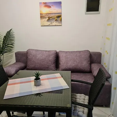 Apartman Naya