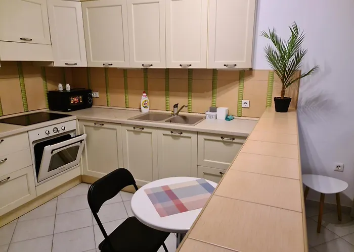 Naya * Pjescana Uvala